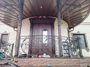Обналичка входной двери.  Дуб