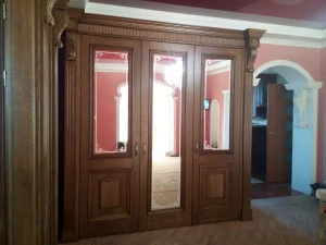 Шкаф в прихожую 2